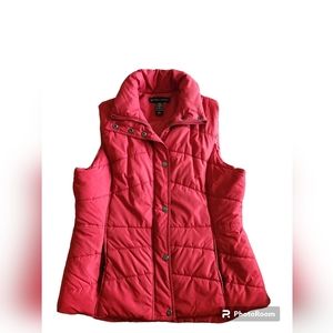 New York & Company Red Puffer Vest Large
